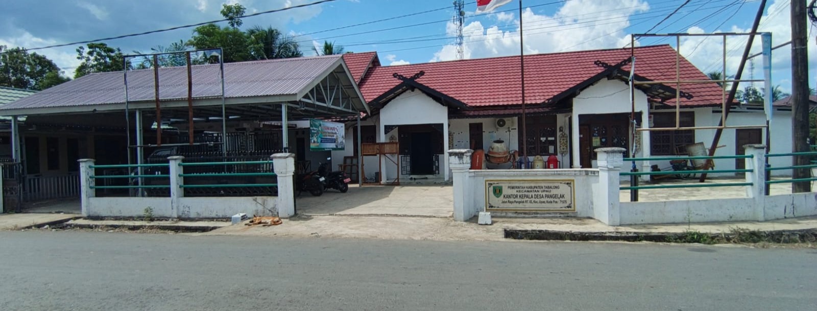 Kantor Desa Pangelak Kecamatan Upau 
