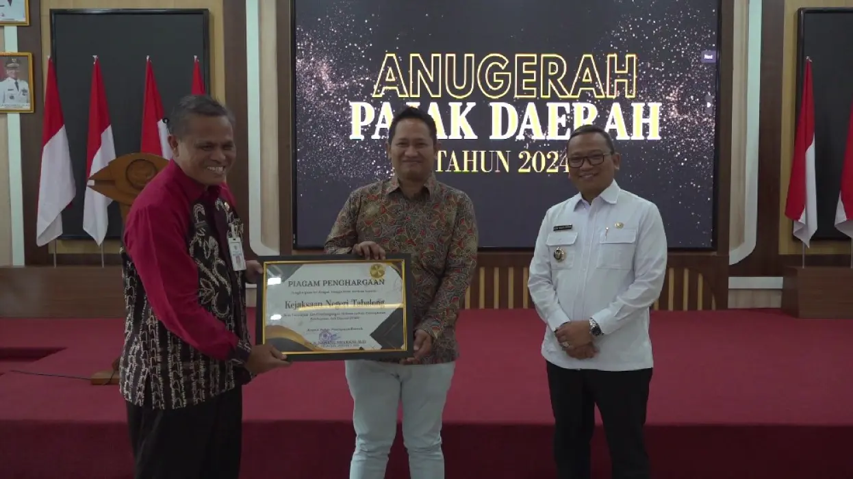 Bupati Tabalong Apresiasi Anugerah Pajak Daerah, Dorong Sinergi & Kepatuhan Pajak