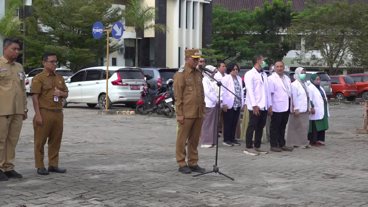 Pimpin Apel Pagi di RSUD HBK, Bupati Tabalong Tekankan Pentingnya Pelayanan Profesional