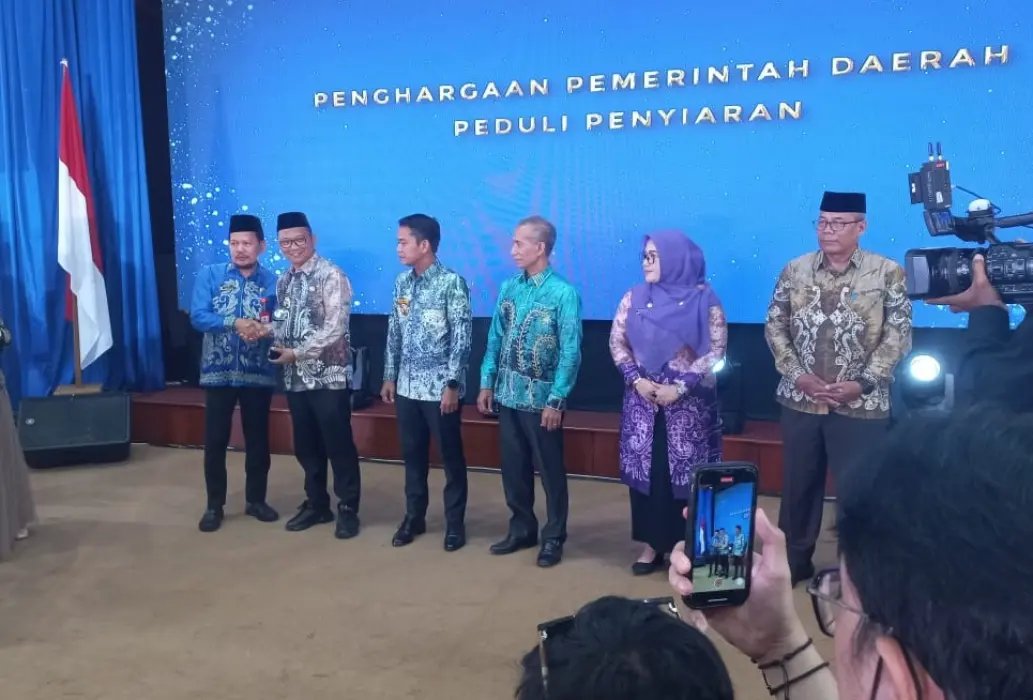 Tabalong Raih 4 Penghargaan KPID Kalsel